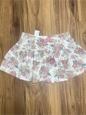 Source Unknown White Floral Mini Skirt with Pink & Teal Accents